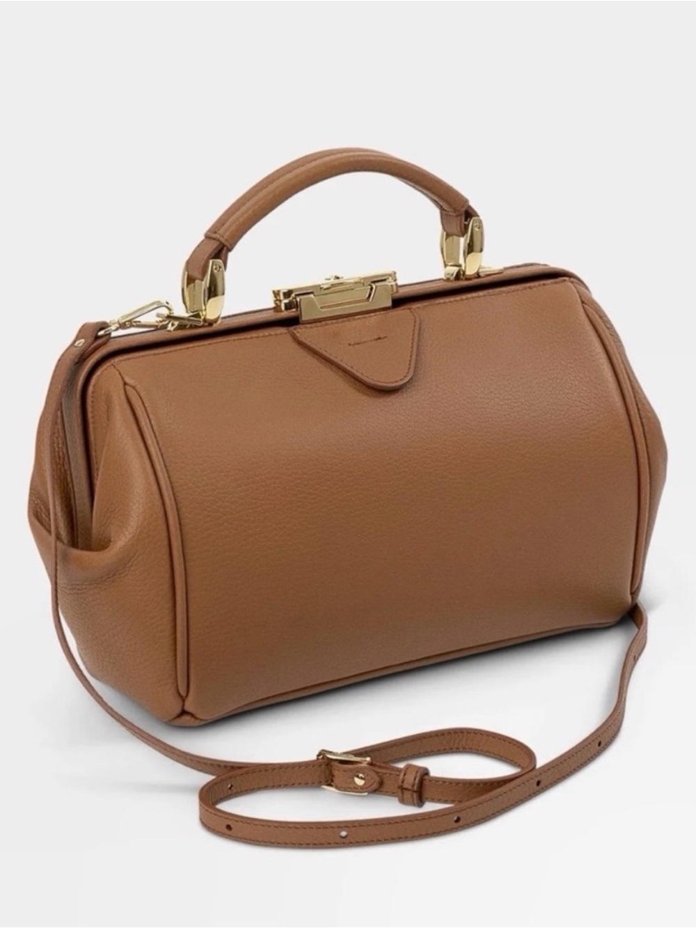 NWOT The Cambridge Satchel Company Tan Leather Top-Handle Doctor Bag